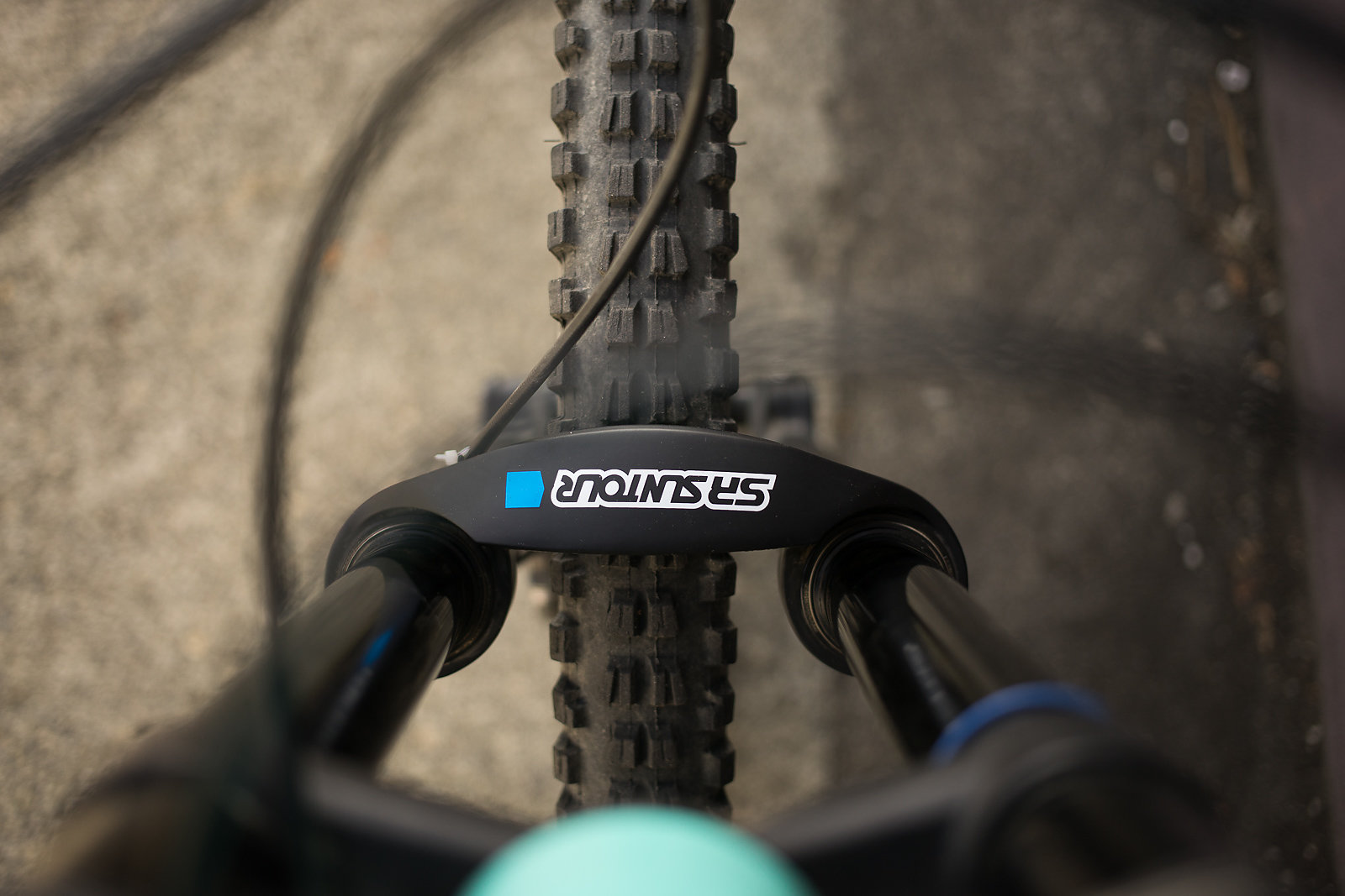 Suntour discount dh fork